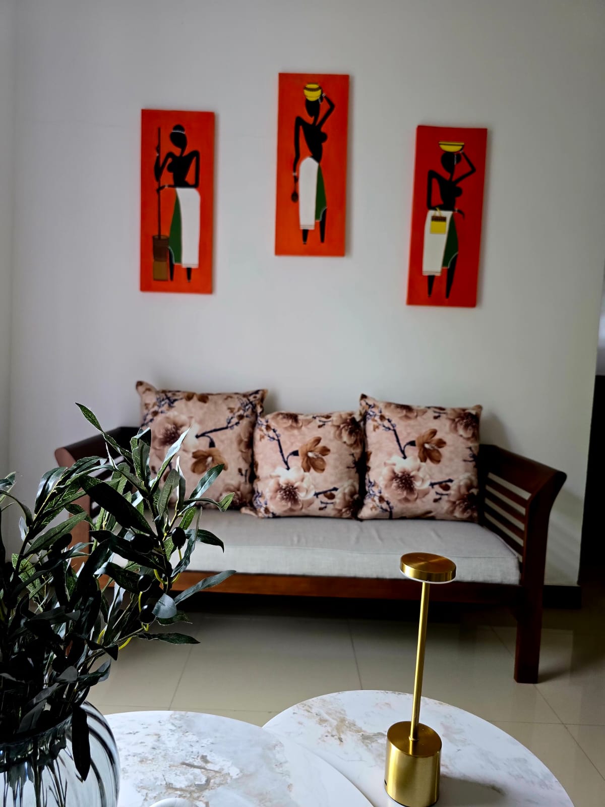 Interior Design Colombo, Navinna, Maharagama, Sri Lanka Residential interior design project, completed interior, second floor living area wall art